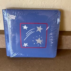 creative memories 7x7 Album Blue With Silver Stars & Red Border